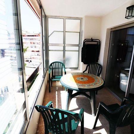 Apartment 2 Bedrooms, 250M Levante Beach Benidorm Exterior foto